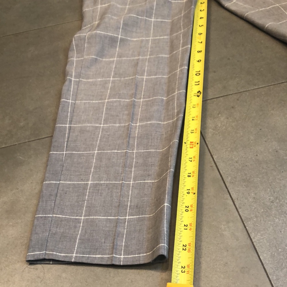 Ann Taylor Pants - Picture 7 of 10